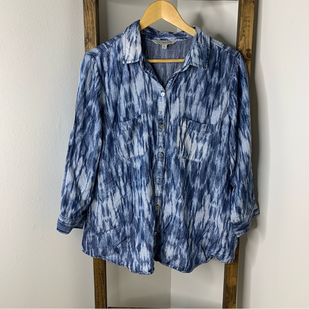 Liverpool Blue Tie-Dye Button-Up Shirt Size M